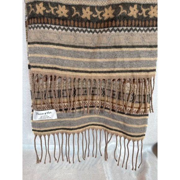 Preston & York Women's Patterned Acrylic Scarf -‎ Neutral Tones - Picture 4 of 4